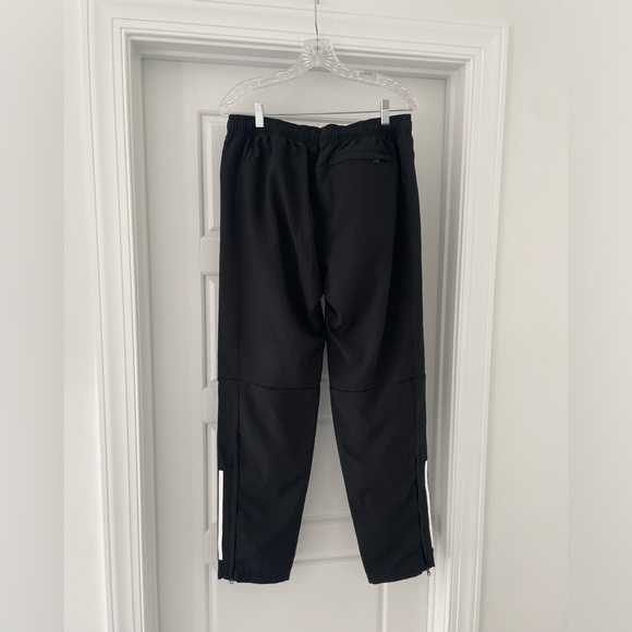 Adidas Black Windbreaker Pants - Picture 2 of 3